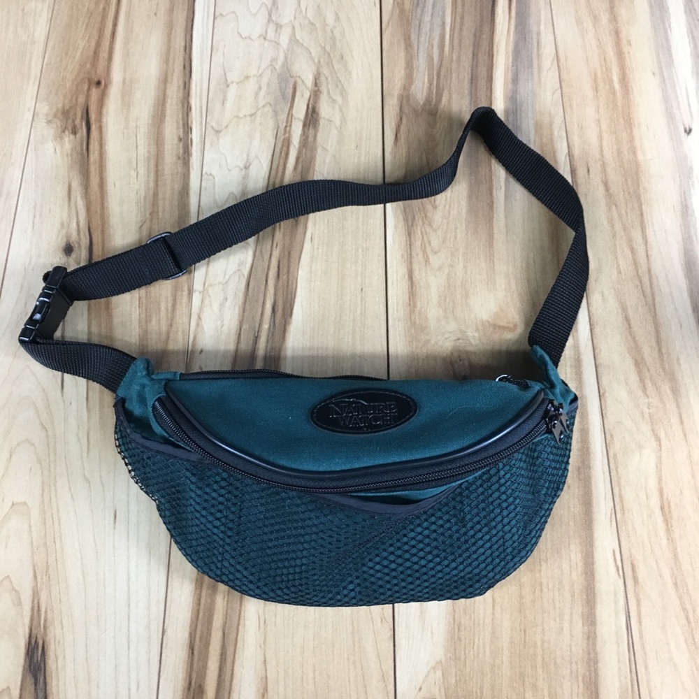 Nature watch NWOT Fannie pack green cross body